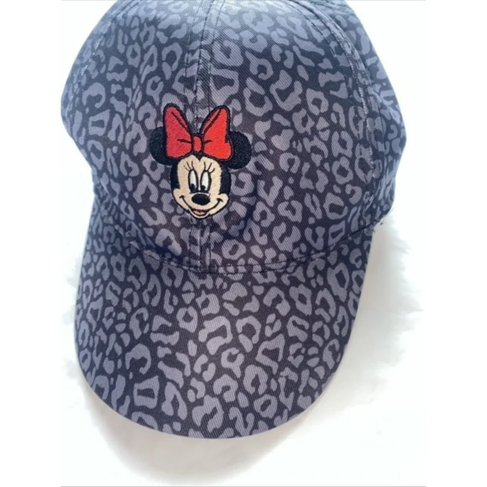 Snapback mini mouse